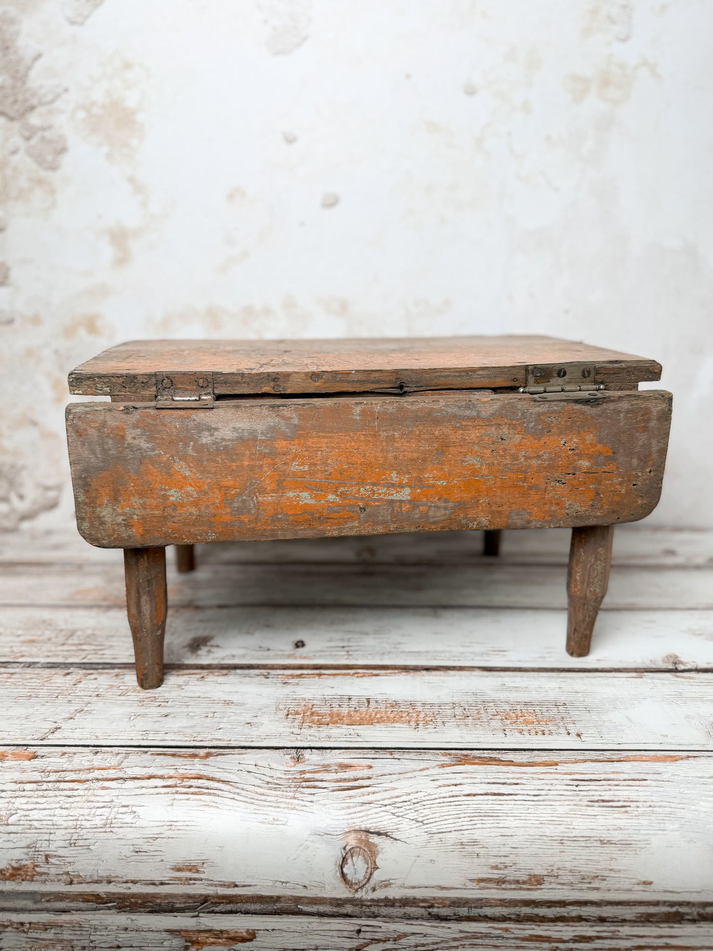 Primitive Drop Leaf Salesman Sample Table